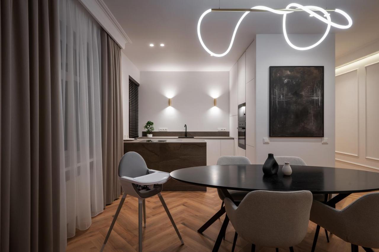 Cozy Apartment In The Quiet Center Of リガ エクステリア 写真
